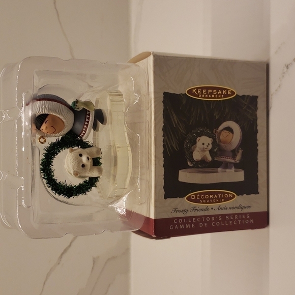 vintage Hallmark Keepsake Ornament Fifteenth in the Frosty Friends Series - Picture 5 of 10